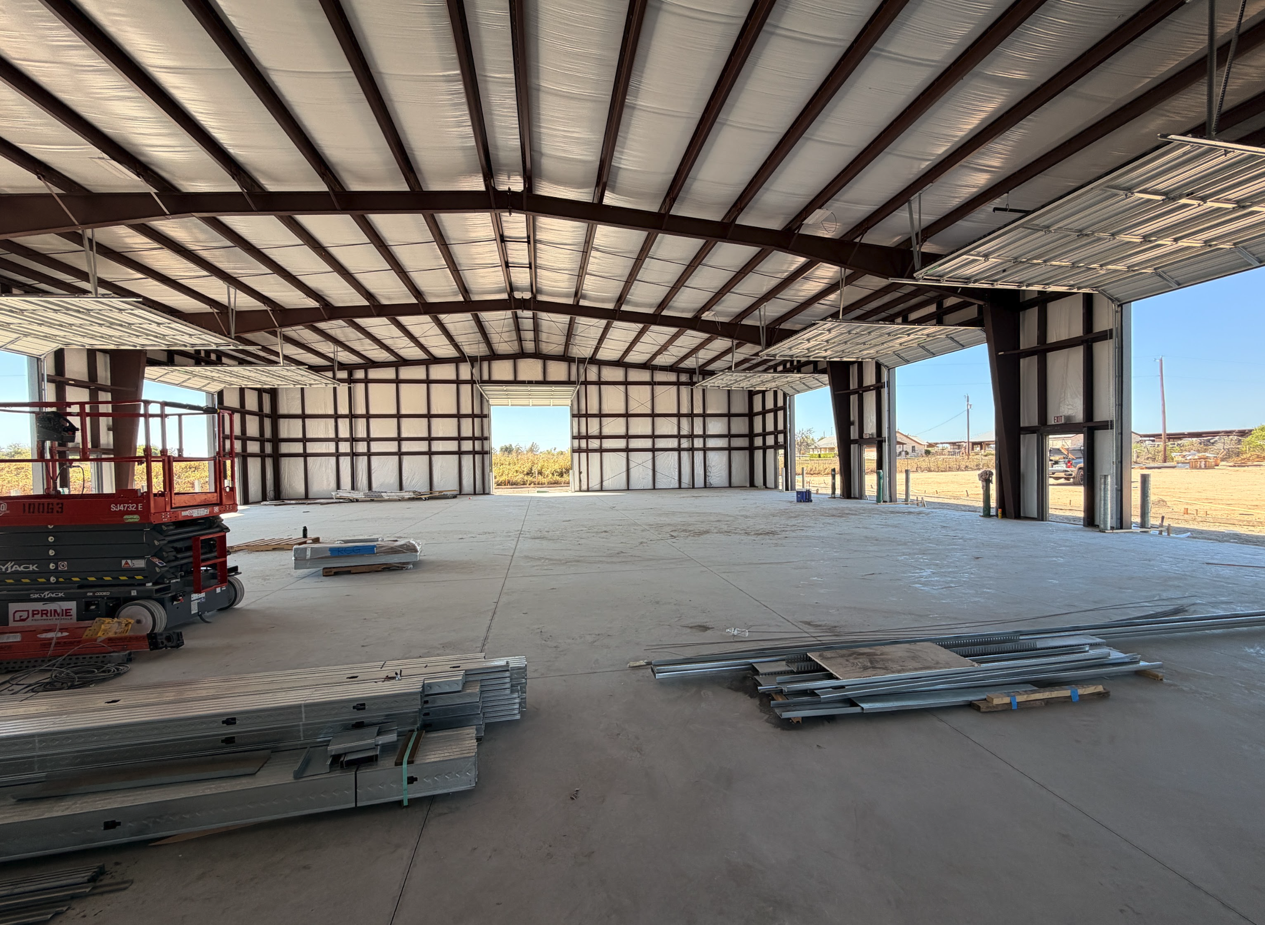 Commercial garage doors